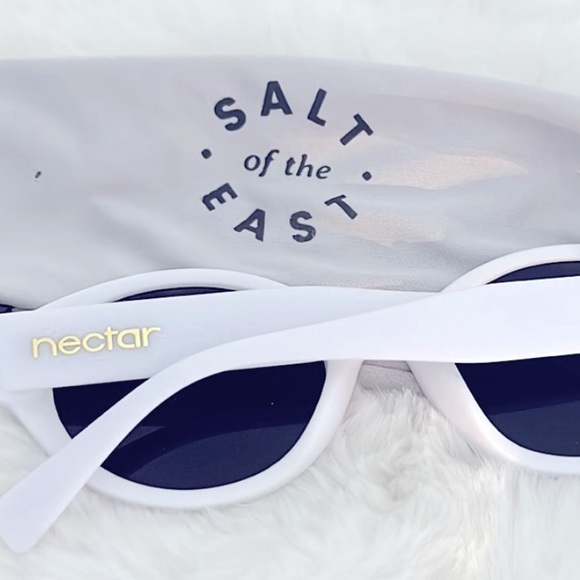 Nectar White Atypical Polarized Sunglasses main image 8